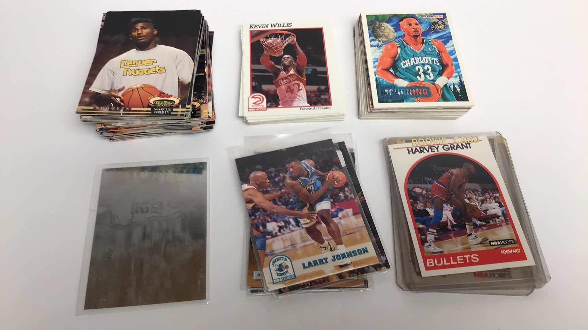 Photo 1 of $100 LOT OF APPROX 120 MISC NBA CARDS 80s-90s TOPPS, SKYBOX, FLEER, UPPER DECK, 1 HOLOGRAM*