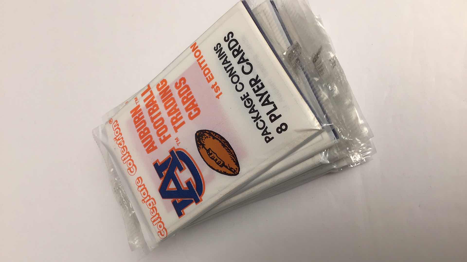 Photo 1 of $30 11 SEALED PACKS COLLEGIATE COLLECTION QST EDITION COLLEGE TRADING CARDS*