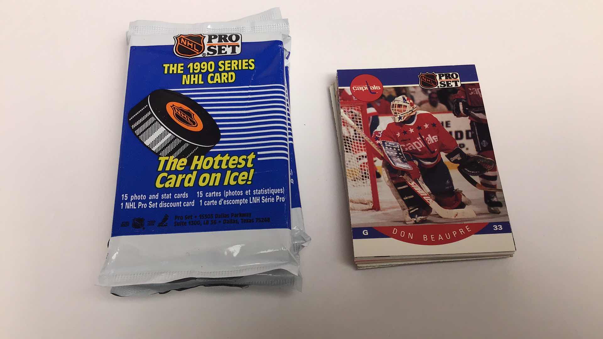 Photo 1 of $30 4 SEALED NHL PRO SET 1990 TRADING CARDS AND 20 LOOSE CARDS*