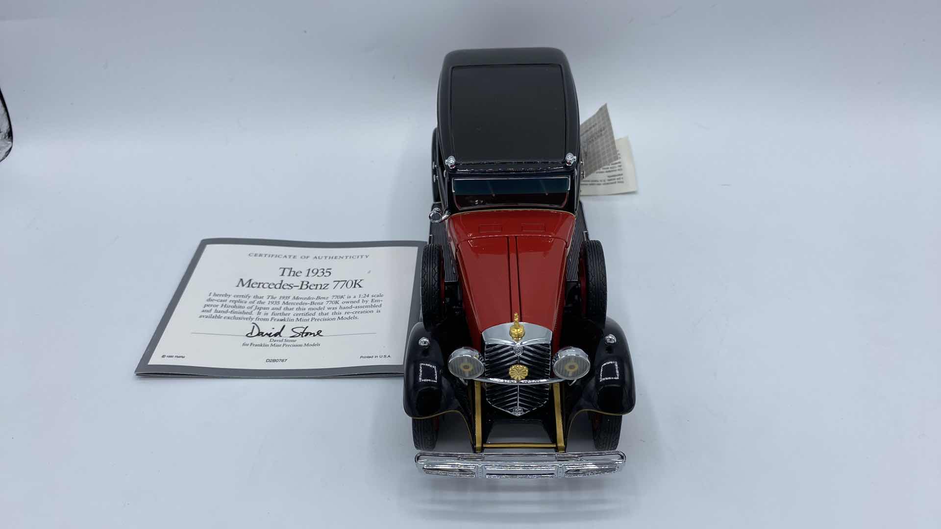 Photo 2 of FRANKLIN MINT 1935 MERCEDES BENZ 770K MODEL 1-24 WITH BOX $250