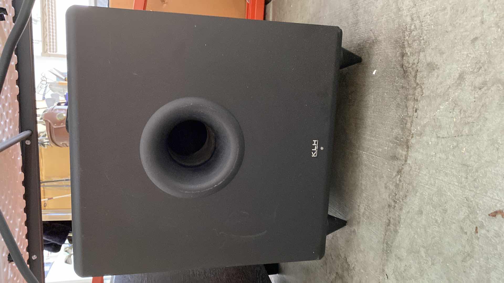 Photo 5 of KLH AMPLIFIED WOOFER 14 1/2“ x 14 1/2“ H 18“