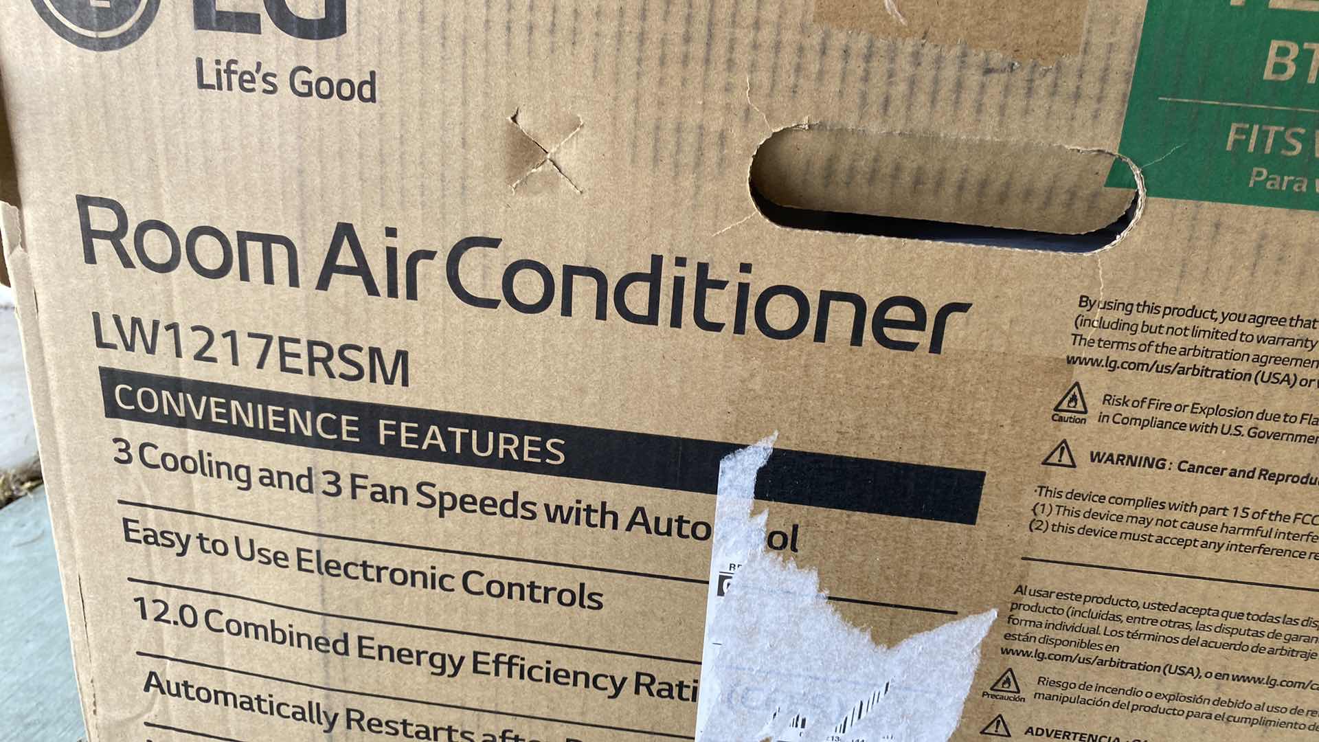 Photo 7 of NIB LG ROOM AIR CONDITIONER LW1217ERSM 12,000 BTU FOR ROOM SIZE 550 Sq. Ft.