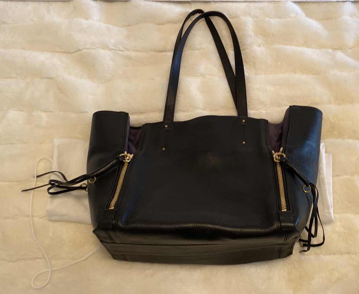 Photo 11 of AUTHENTIC CHLOE SINGLE SIZE MILO BLACK LEATHER & SUEDE TOTE - LIKE NEW- FINAL SALE - NOT RETURNABLE 13” X 7” H 11” NOT INCLUDING HANDLES, INCLUDES PELKIN PINK FELT ORGANIZER
