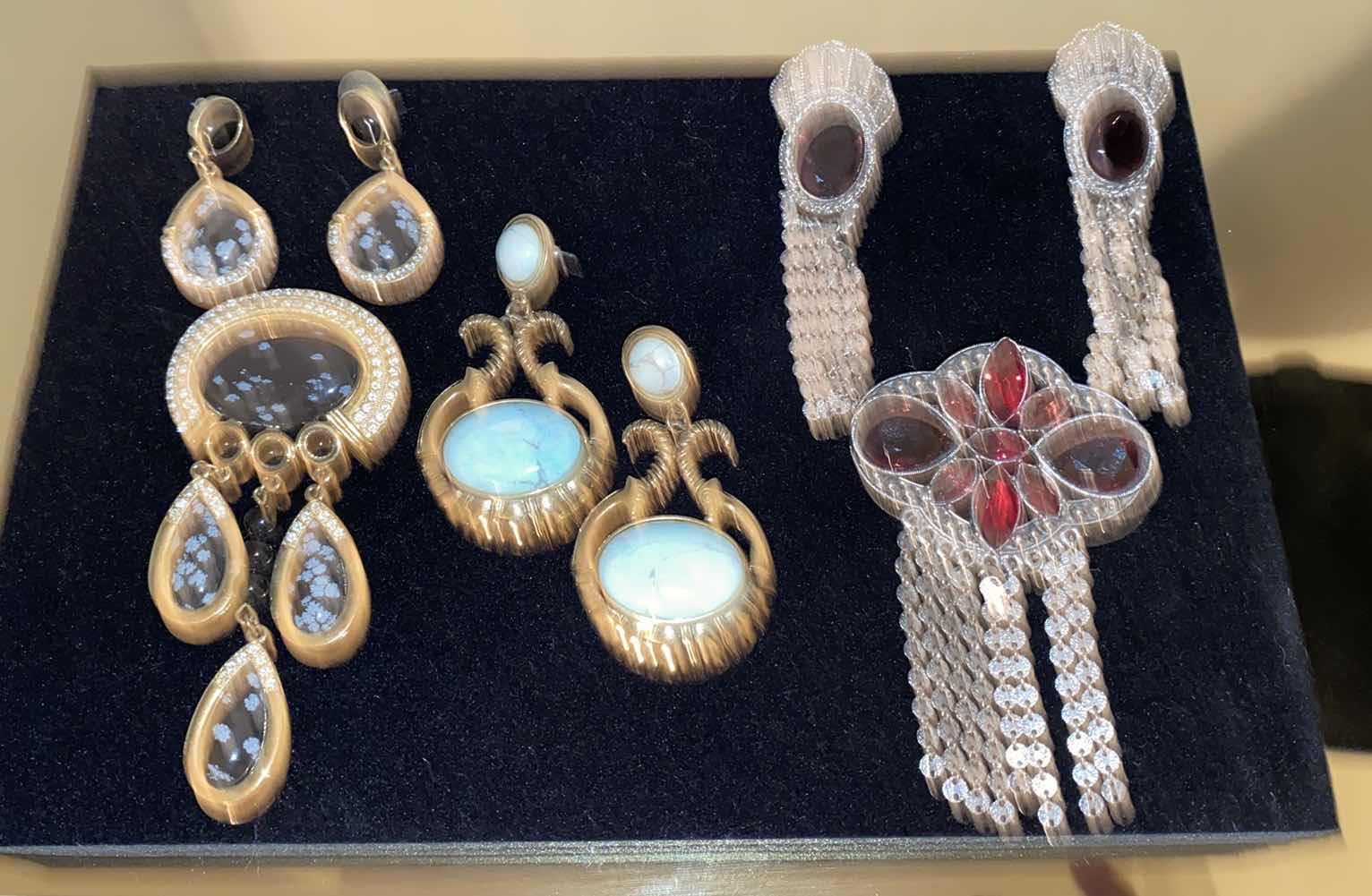 Photo 1 of VINTAGE 1928 JEWELRY CO COSTUME JEWELRY NON-RETURNABLE- FINAL SALE