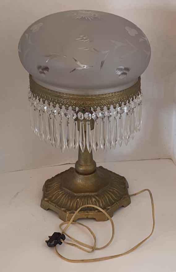Photo 1 of VINTAGE BRONZE W DOME ETCHED FROSTED BEADED GLASS TABLE LAMP H 17”
