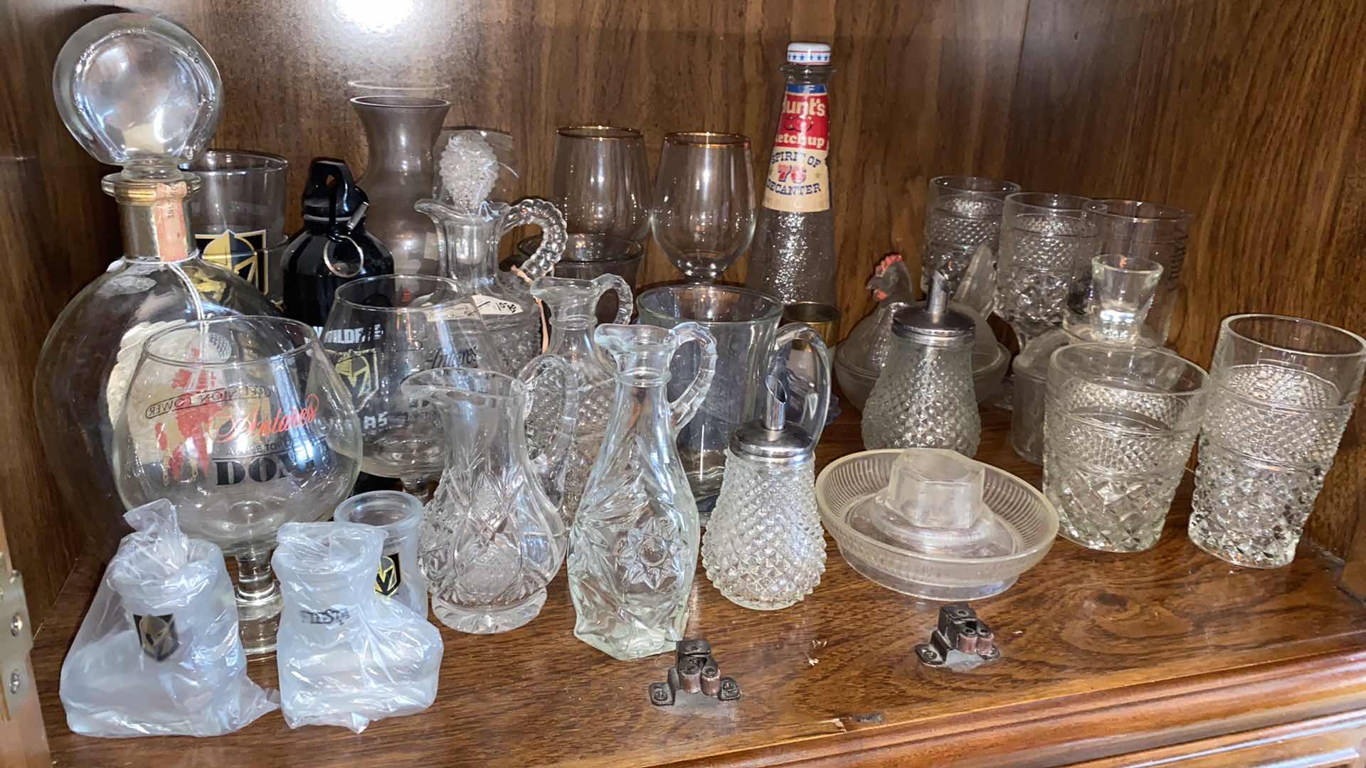 Photo 3 of SHELF OF GLASSWARE IN DINING ROOM
