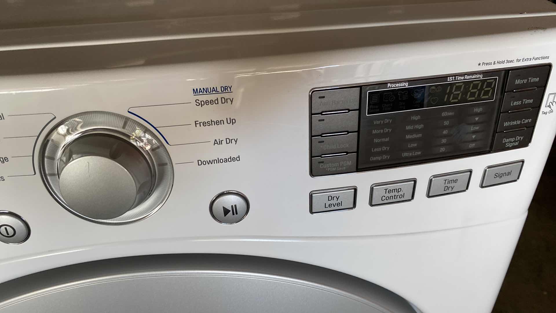 Photo 5 of LG WASHER AND DRYER - NOT TESTED