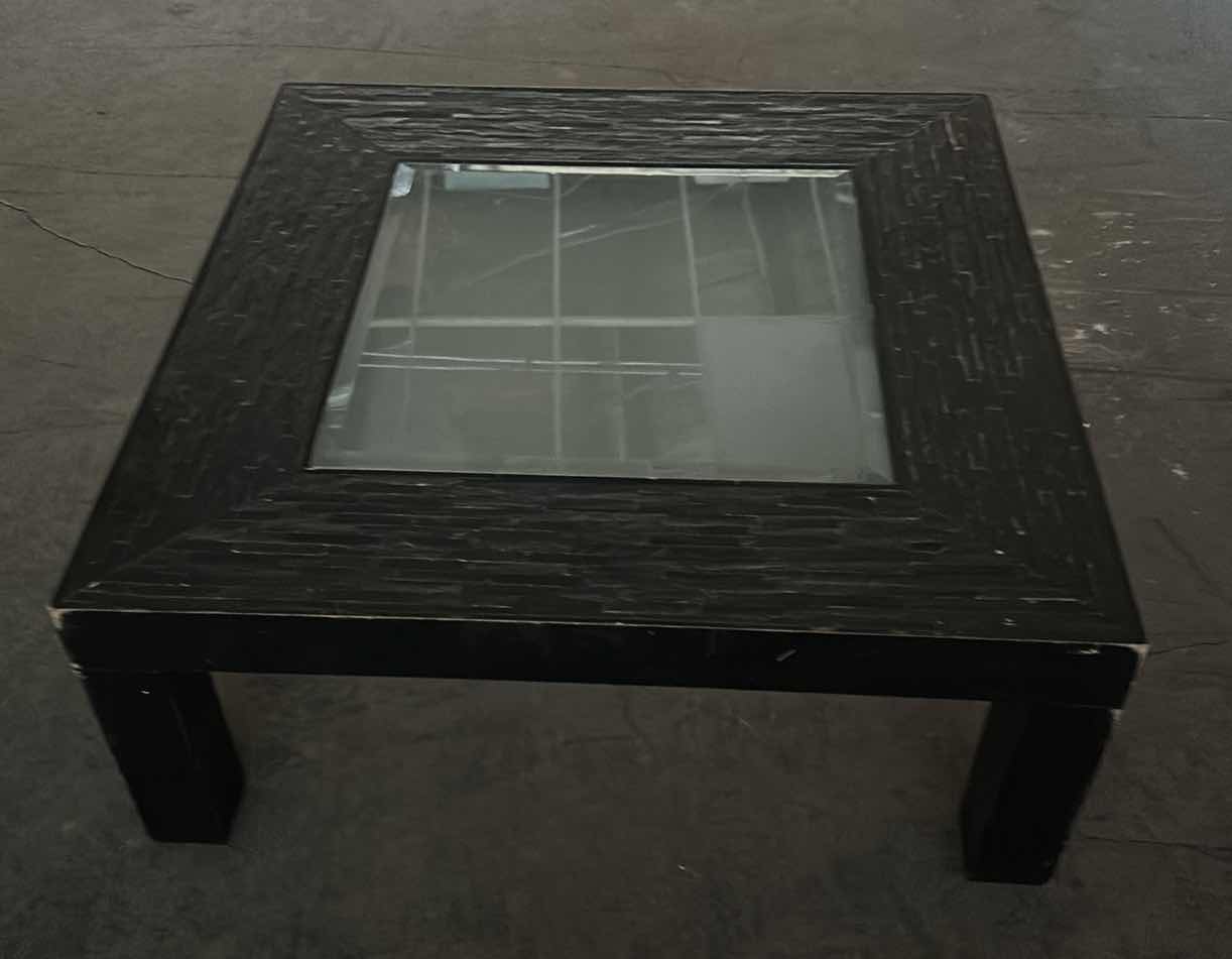 Photo 5 of COCKTAIL TABLE WITH GLASS INSERT 40” x 16”