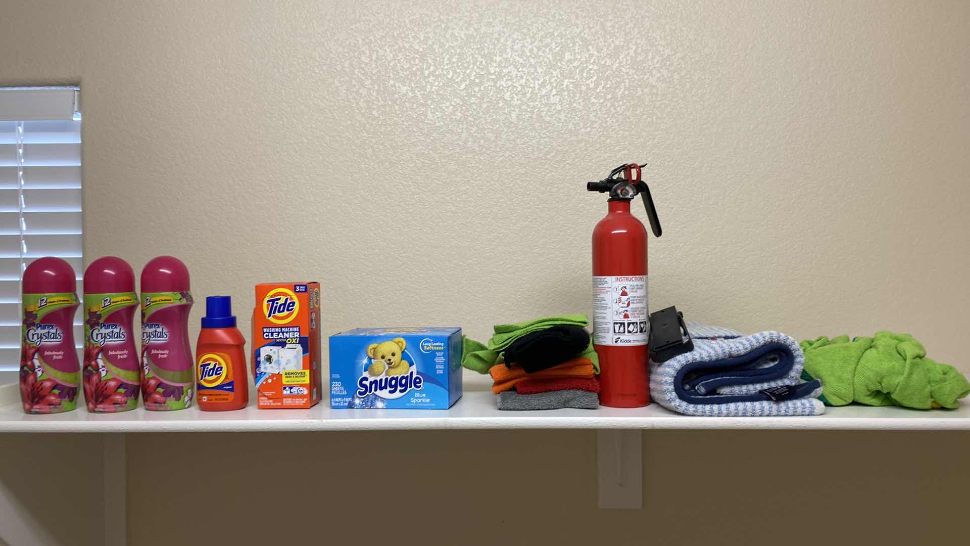 Photo 1 of LAUNDRY ROOM CONTENTS ON SHELF