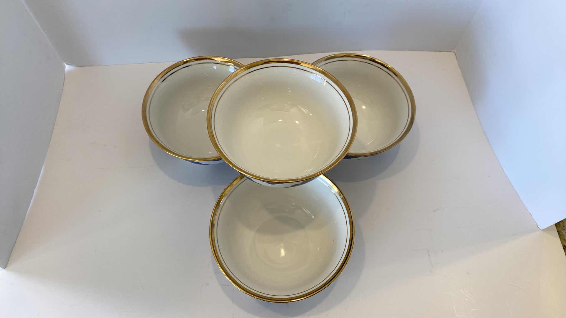 Photo 3 of CONTENTS OF KITCHEN CABINET - 4 GOLD RIMMED GRACE CEREAL BOWLS