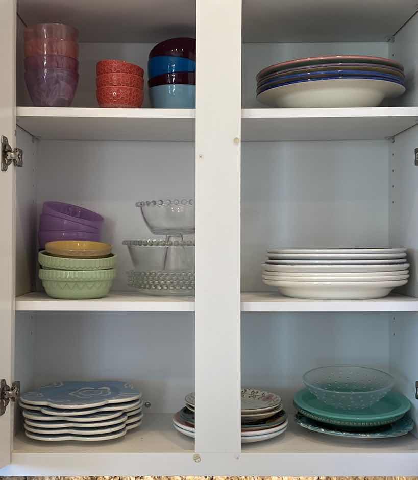 Photo 1 of CONTENTS OF KITCHEN CABINET ASSORTED DISHES