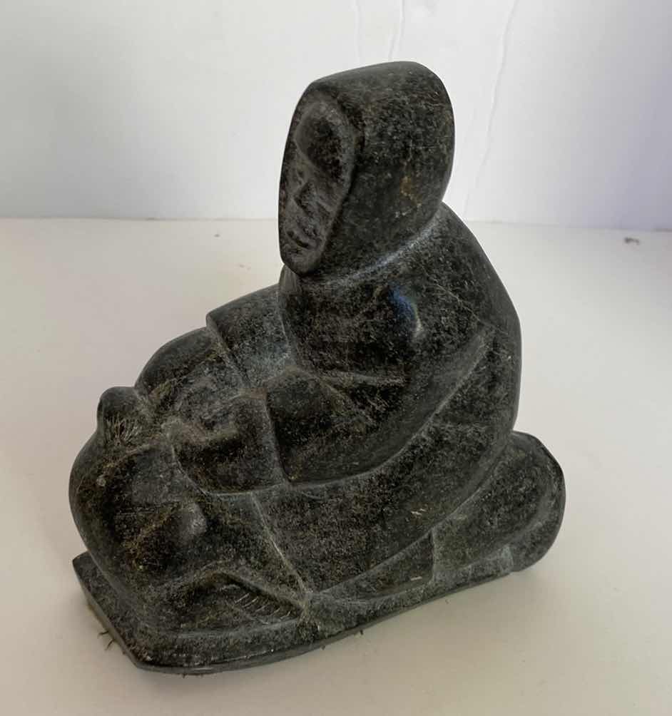 Photo 3 of INUIT SOAPSTONE ESKIMO 6” X 7”