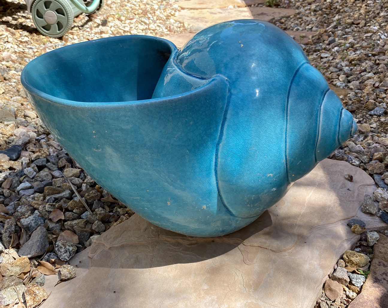 Photo 1 of BLUE SHELL POT 17 1/2” x 13”