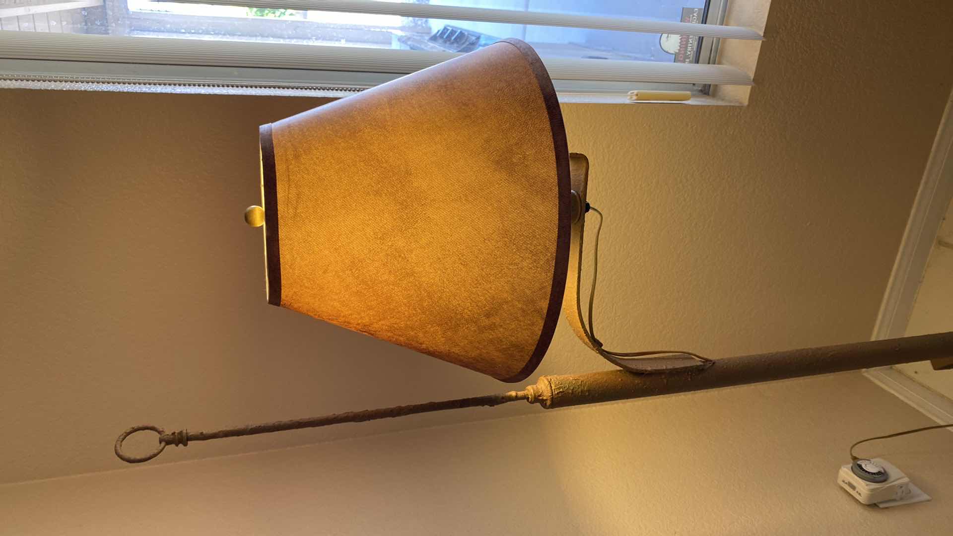 Photo 3 of SOUTHWEST FLOOR LAMP H 63”
