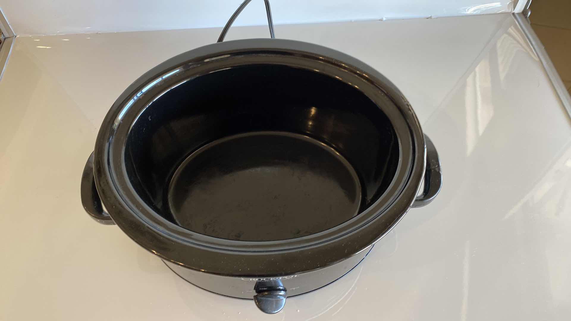 Photo 1 of CROCK POT