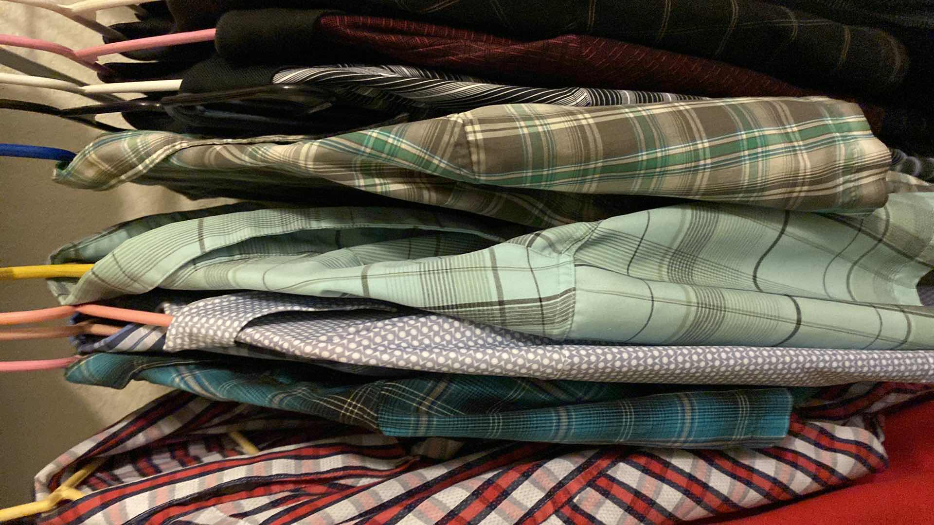 Photo 1 of MENS ASSORTED SHIRTS SIZE 2XL AND 3XL