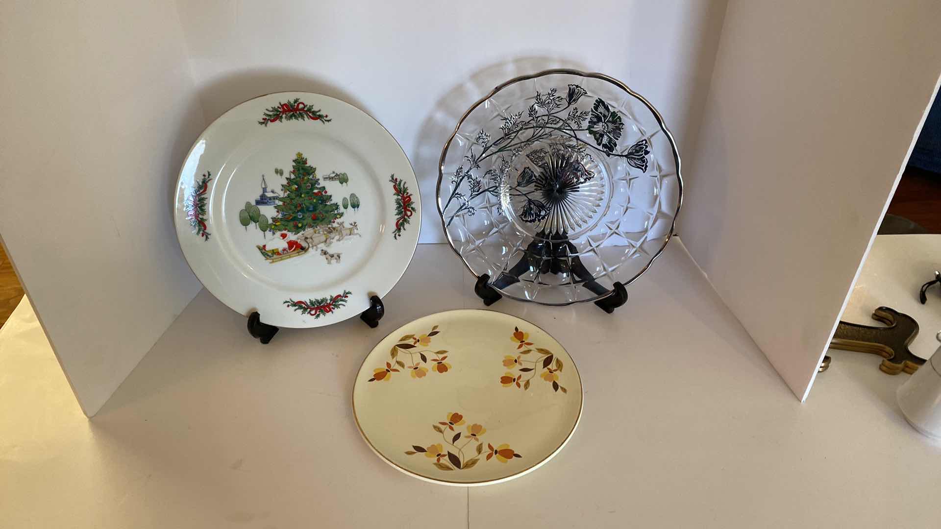 Photo 4 of HOLIDAY PLATTERS AND CUPS