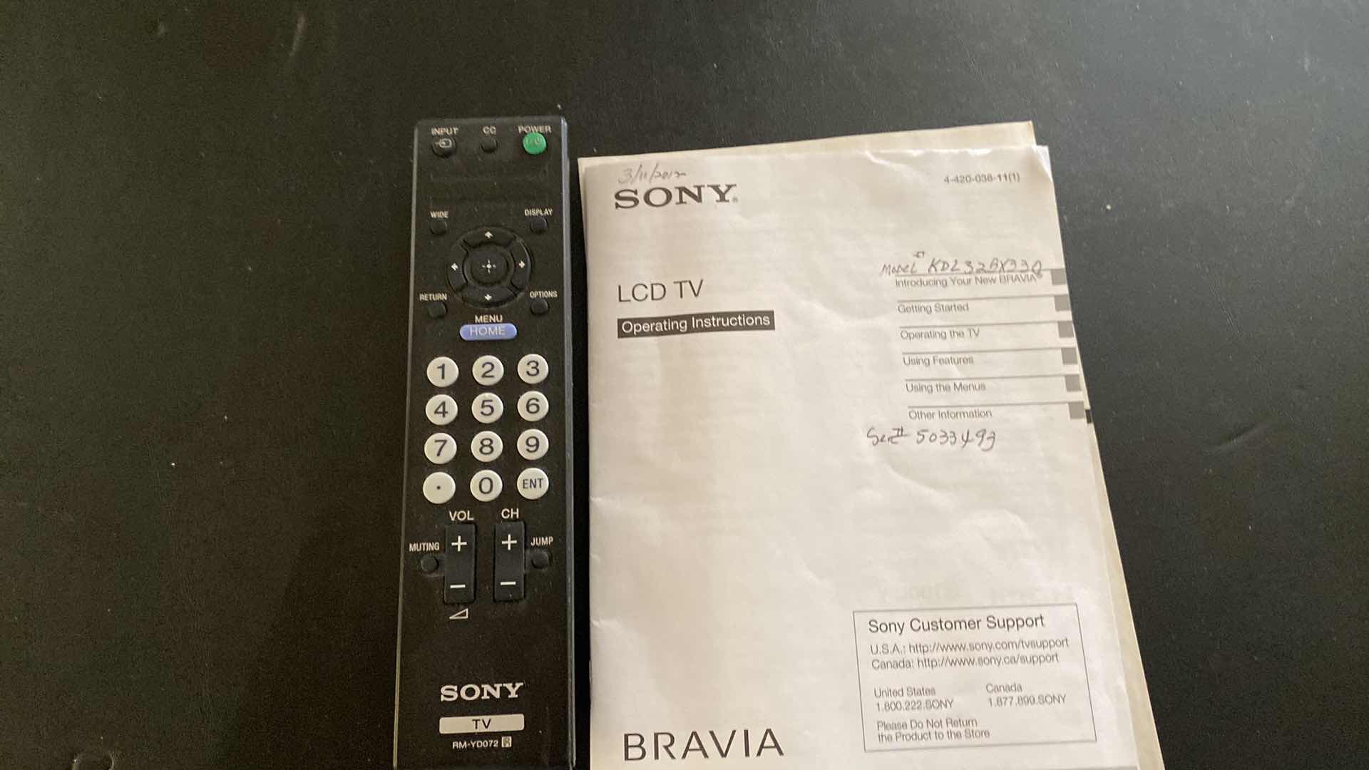 Photo 4 of SONY BRAVIA TV 31” SCREEN WITH REMOTE AND ROLLING TV STAND 
25“ x 16“ H 21 1/2 “