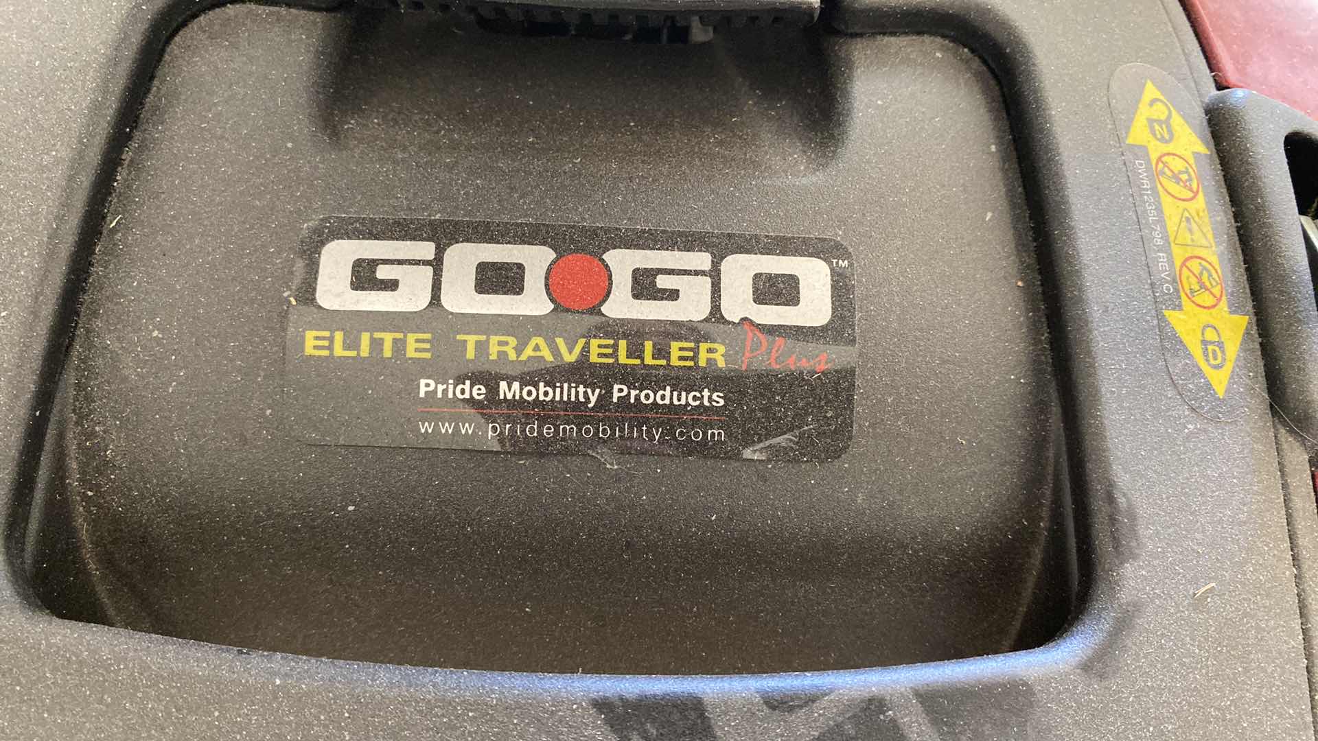 Photo 5 of GOGO ELITE TRAVELER WITH ACCESSORIES