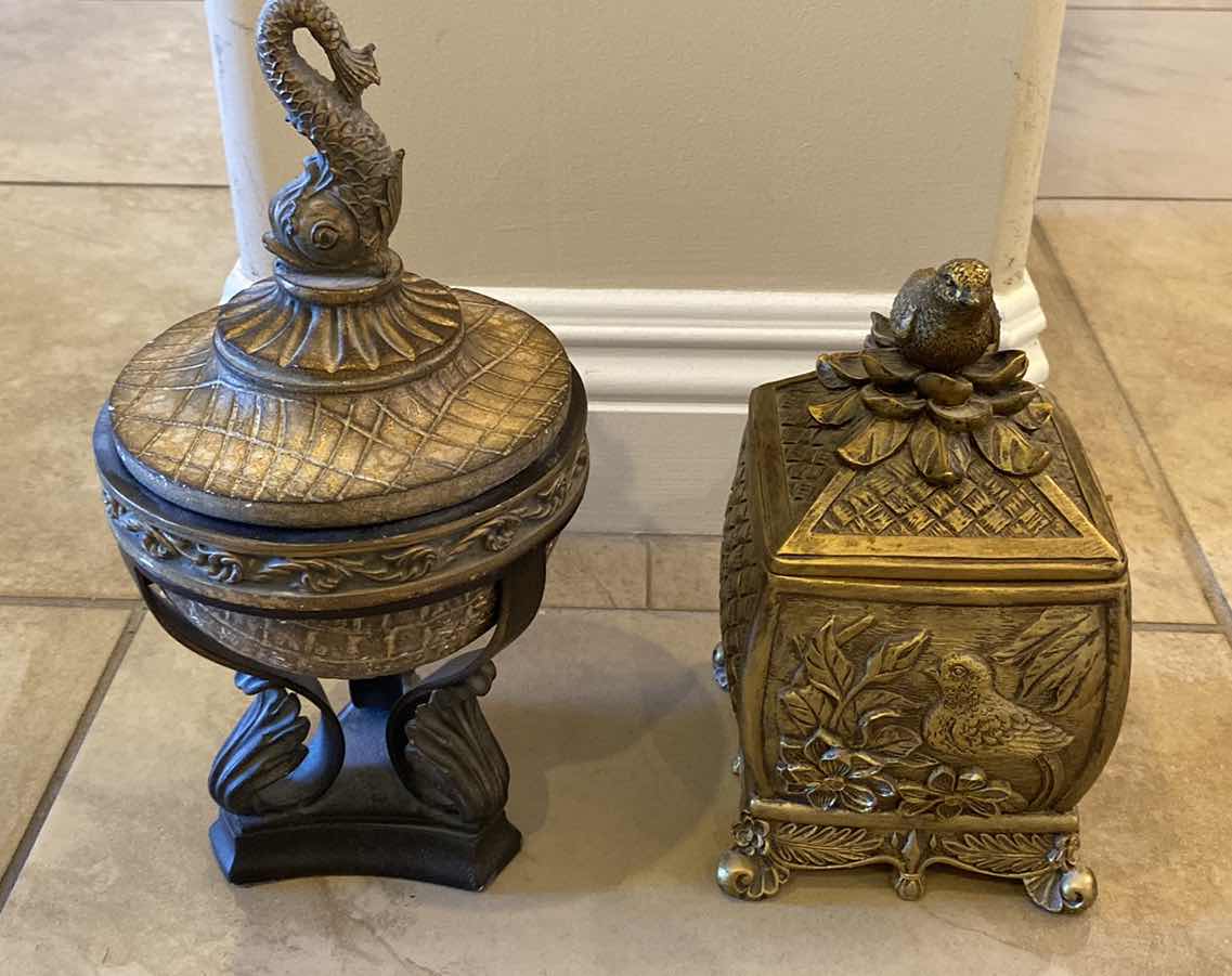 Photo 1 of PAIR OF COVERED URNS WITH LIDS LARGEST H 11 1/2”