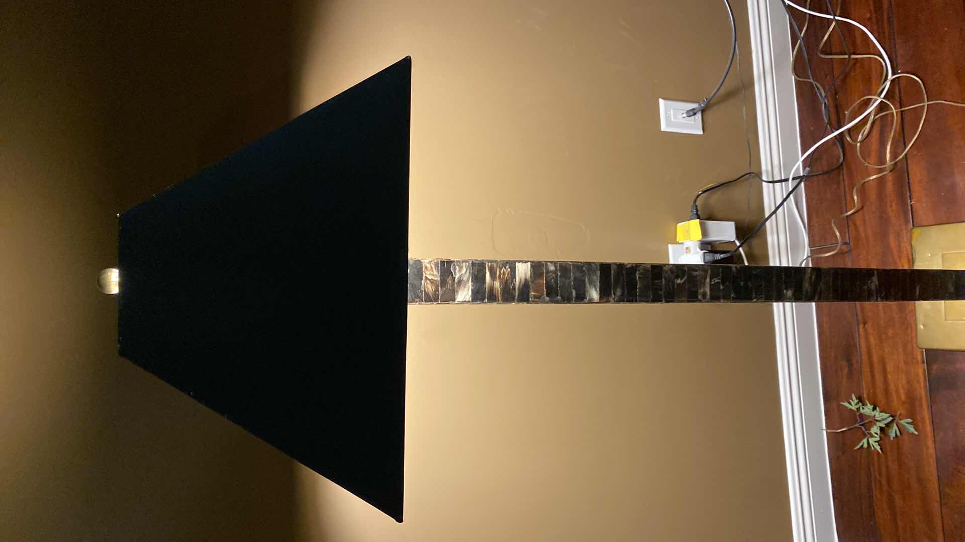 Photo 2 of FLOORLAMP WITH BLACK SHADE 57”