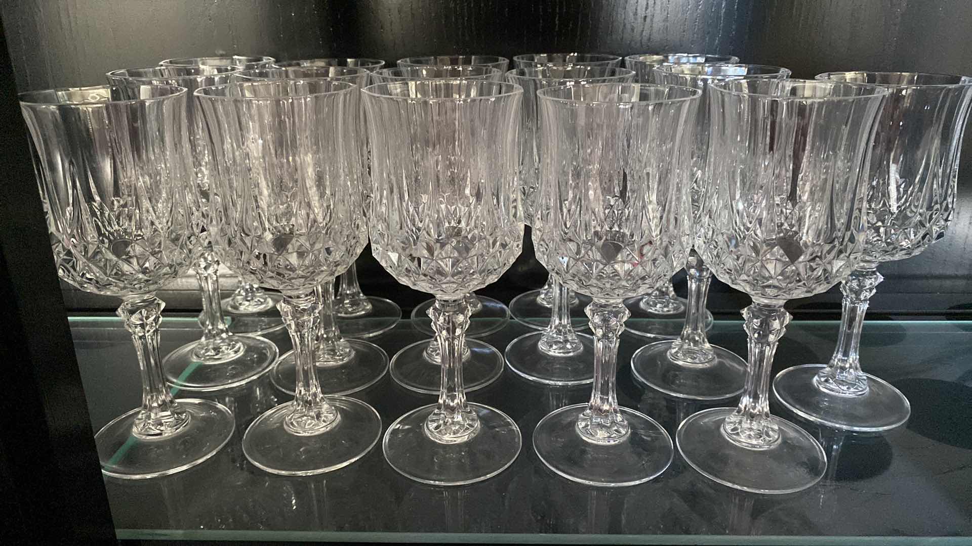 Photo 1 of 16 LONGCHAMPS RED WINE GLASSES