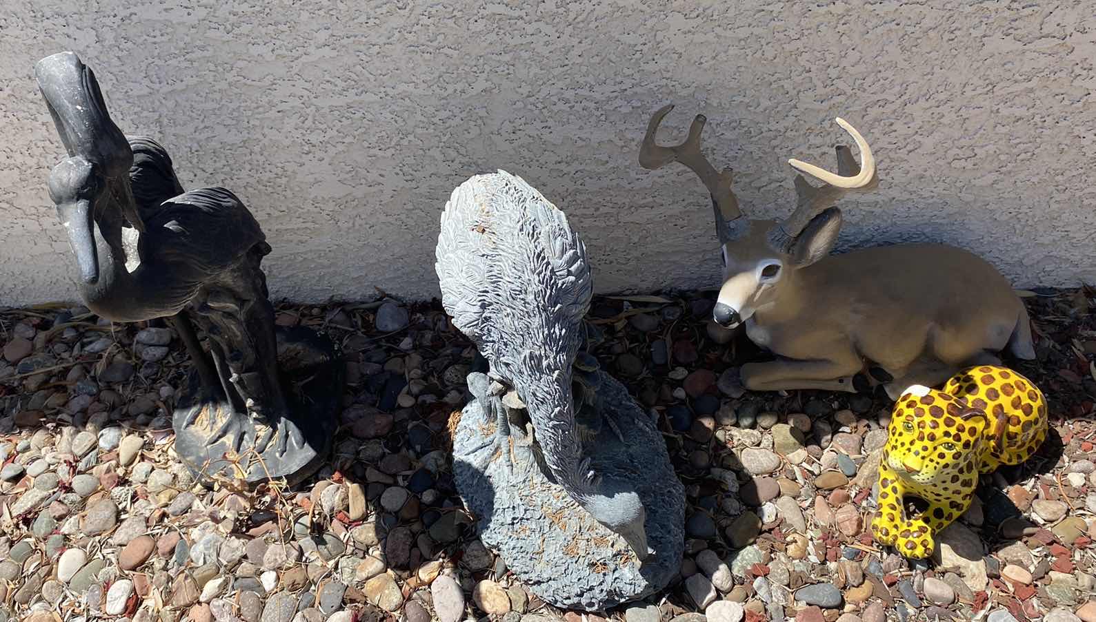 Photo 1 of ASSORTED YARD ART TALLEST H 25”