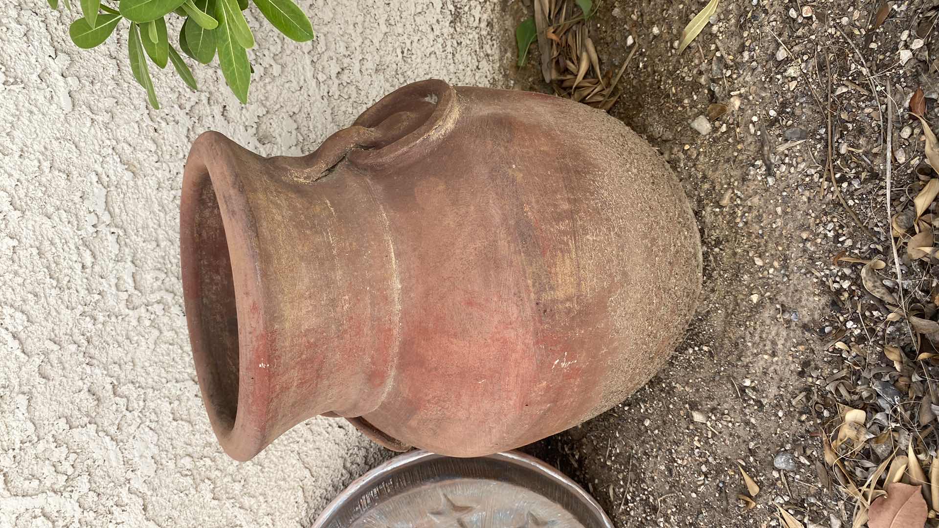 Photo 3 of CLAY WALL DECOR 14“ & CLAY URN 11” x 16”