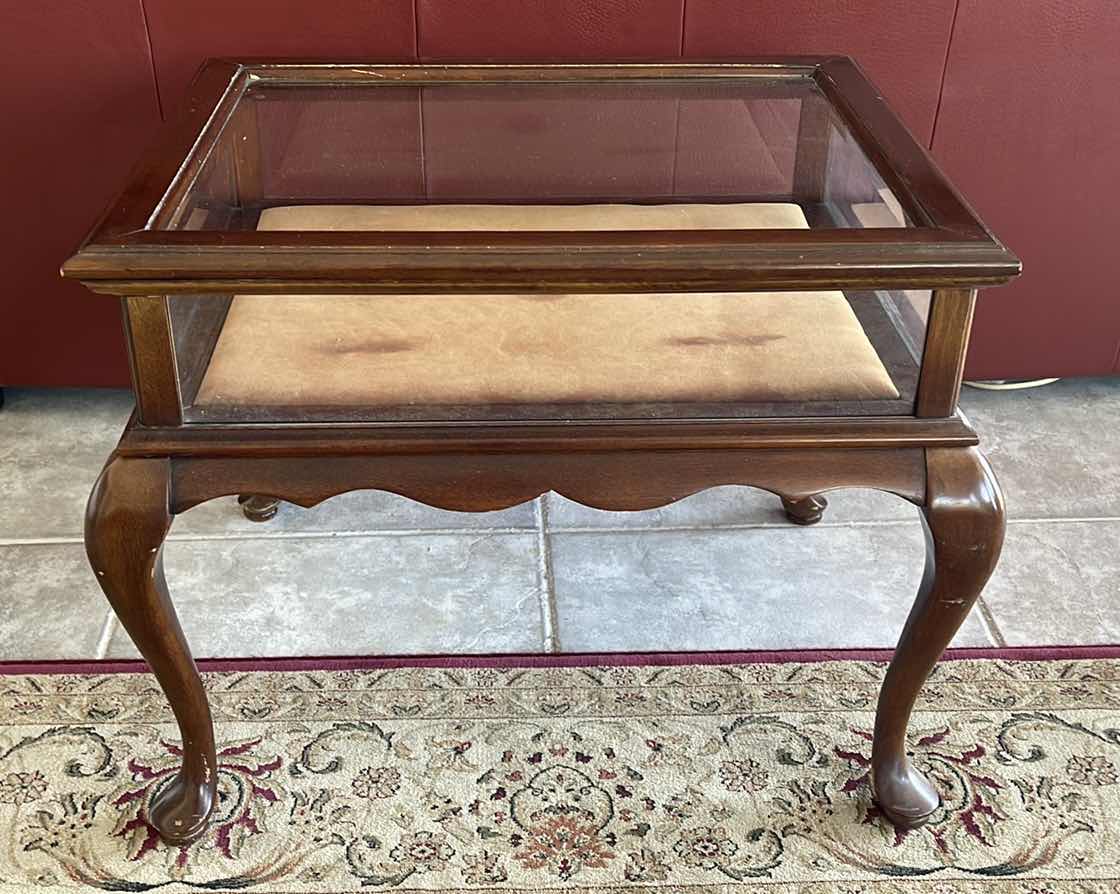 Photo 1 of WOODEN DISPLAY CASE END TABLE 25.5” X 21” X H21”