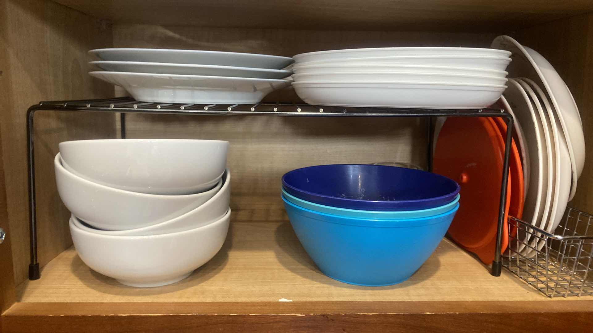 Photo 5 of CONTENTS OF KITCHEN CABINET - DISHES BOWLS