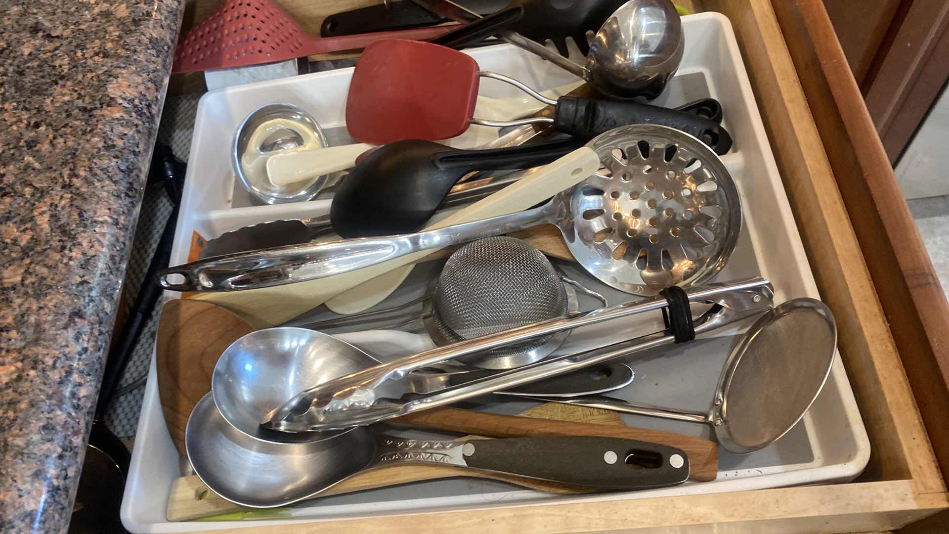 Photo 1 of CONTENTS OF KITCHEN CABINET - THE DRAWERS COOKING TOOLS