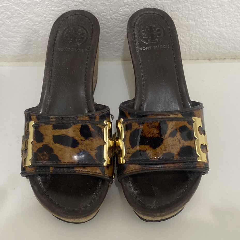 Photo 1 of WOMENS SIZE 6  1/2 approx TORY BURCH SHOES