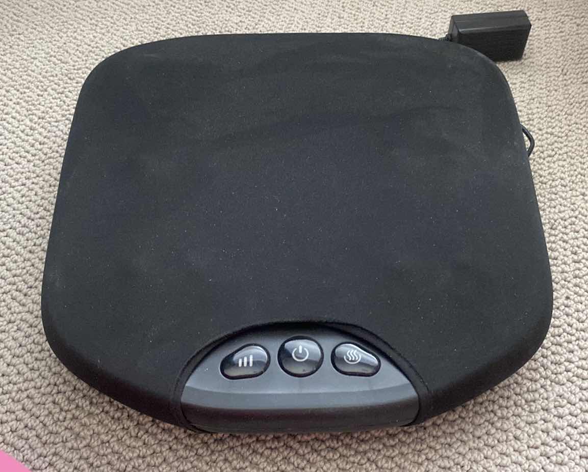 Photo 1 of CONFIER SHIATSU FOOT AND BACK MASSAGER