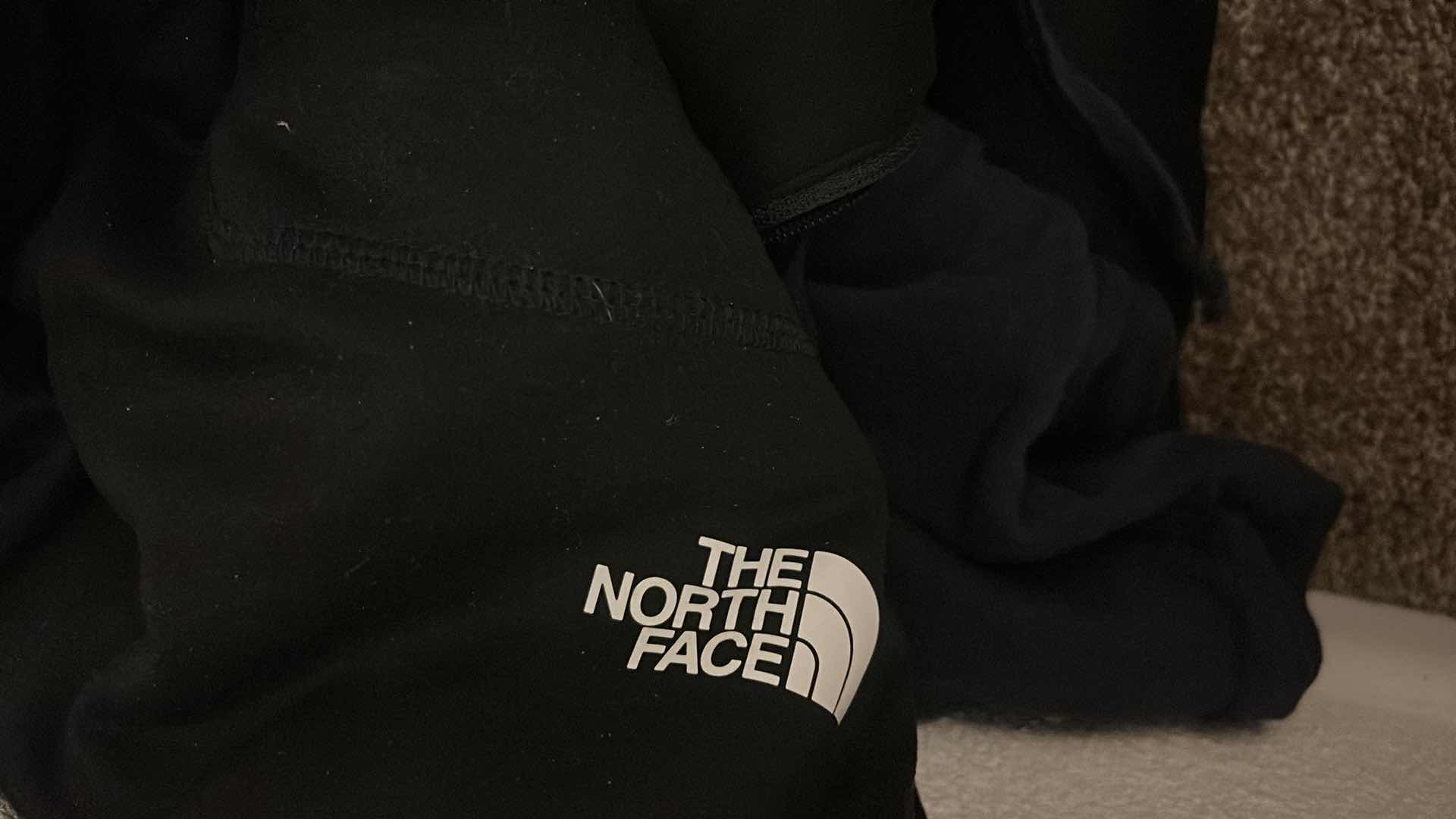 Photo 2 of 9 - MENS SWEATPANTS SIZE L XL XXL