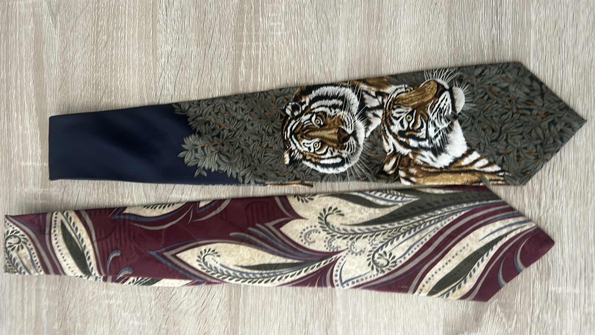 Photo 1 of 2 MENS 100% SILK TIES