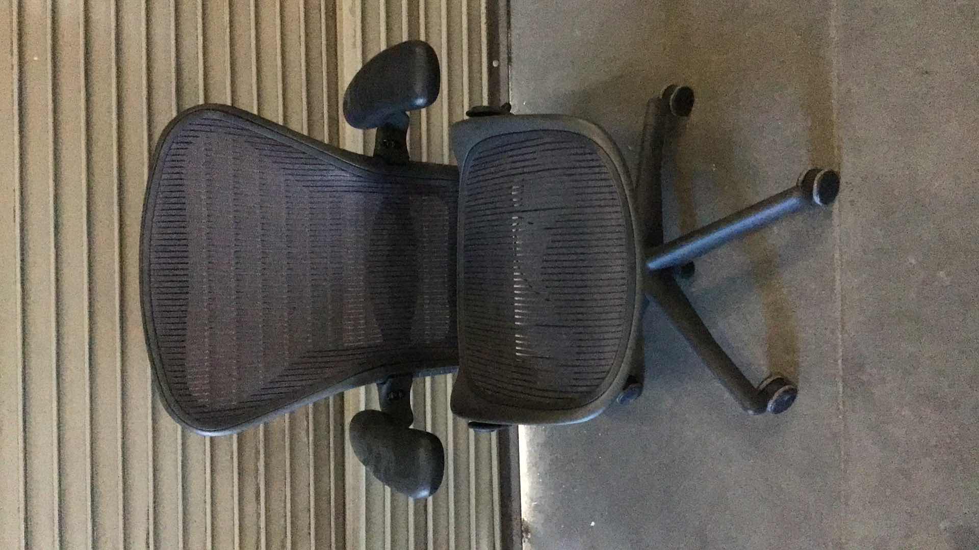 Photo 1 of HERMAN MILLER AERON GRAY & BLACK OFFICE CHAIR MODEL AJG1BBT1