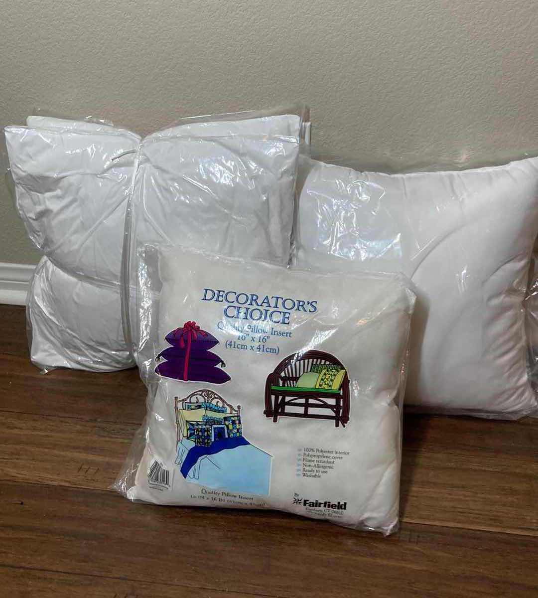 Photo 5 of NEW QUILT POLYESTER BATTING (6) & THROW PILLOW INSERTS (4)