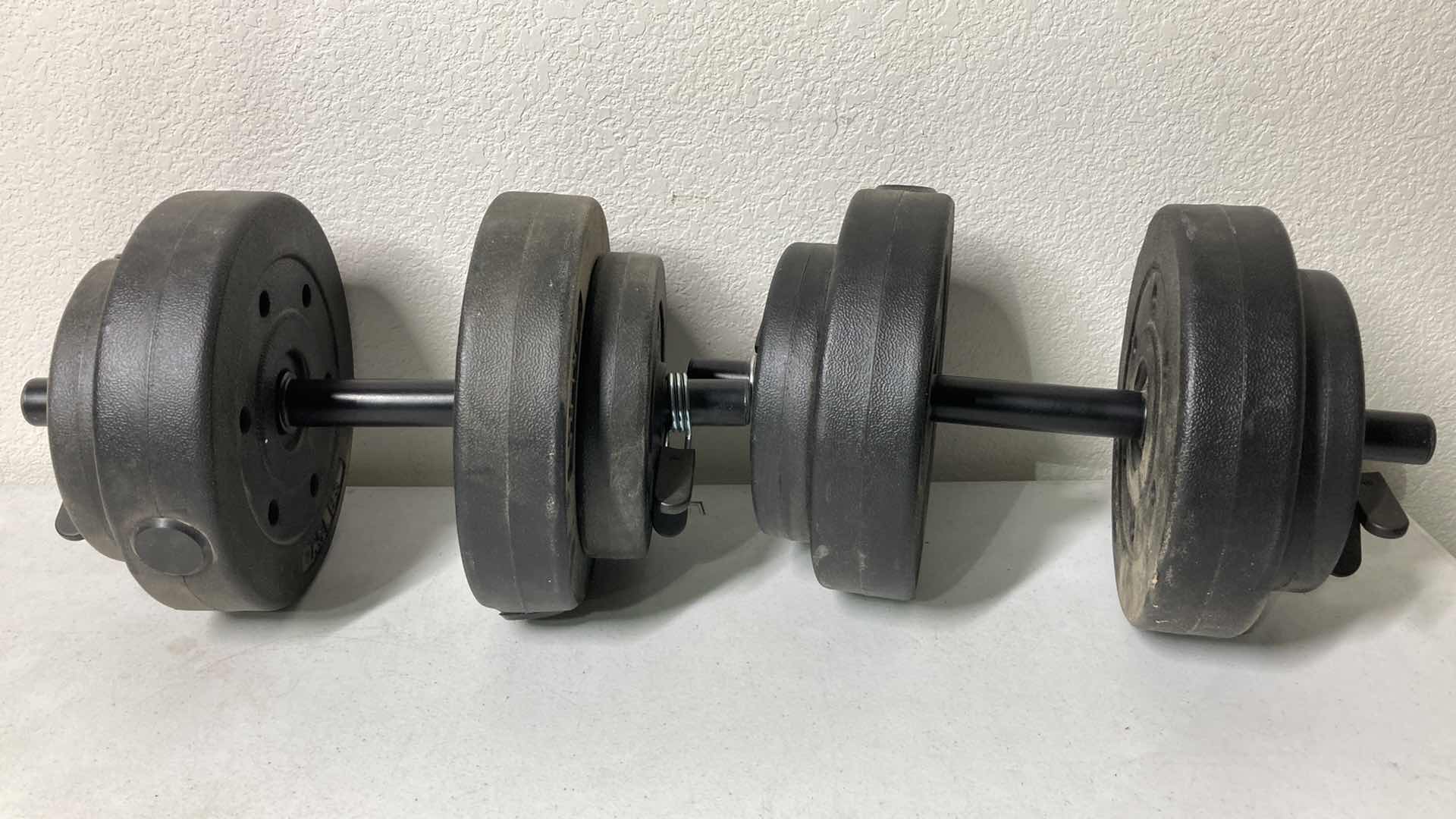 Photo 1 of DUMBBELL BARS W 2.5LB (4) & 7.5LB (4) WEIGHTS