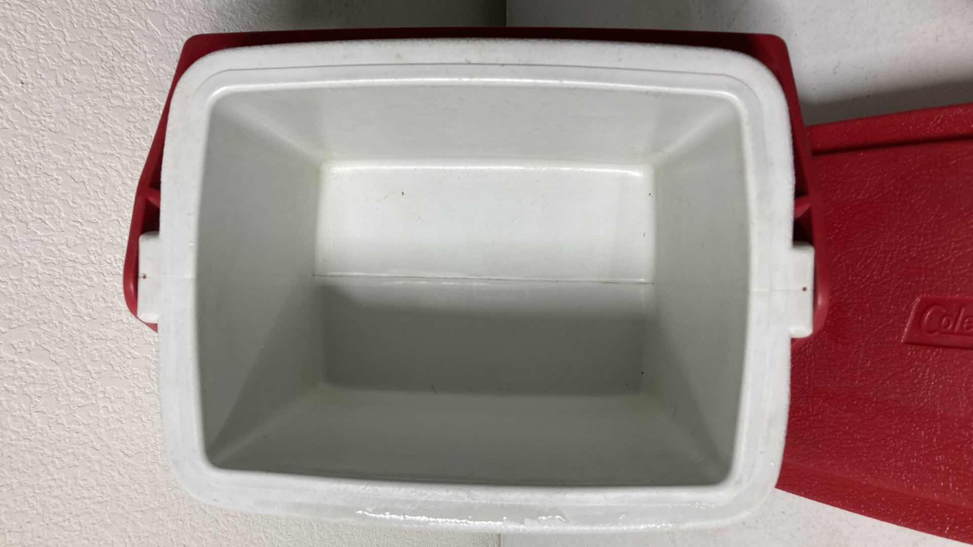 Photo 5 of COLEMAN PERSONAL 8 ICE CHEST 12” X 8.75” H9.5”