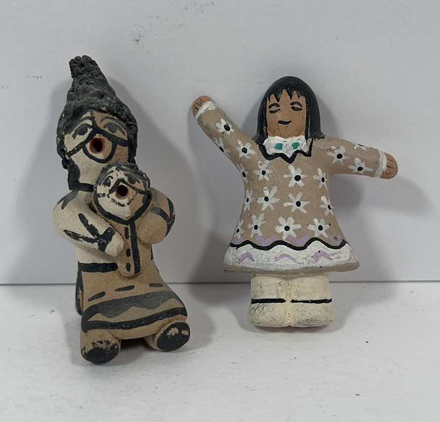 Photo 1 of F.F. JEMEZ HAND PAINTED VINTAGE NATIVE AMERICAN POTTERY FIGURINES H2.25”