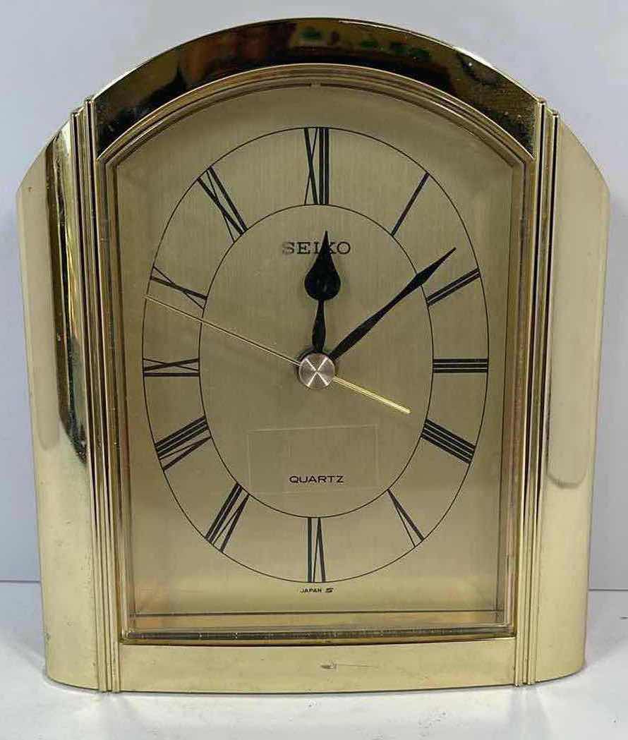 Photo 1 of SEIKO QUARTZ GOLD TONED TABLE CLOCK H6”