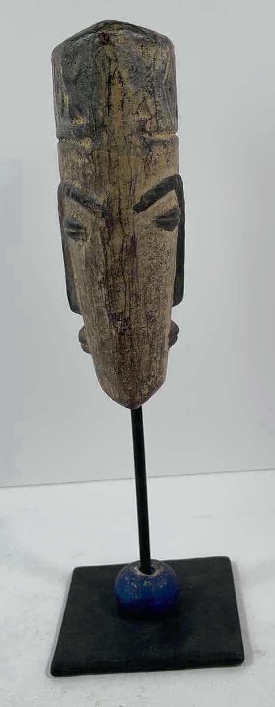 Photo 3 of VINTAGE TWO SIDDED FACE AFRICAN TRIBAL STATUE STAND