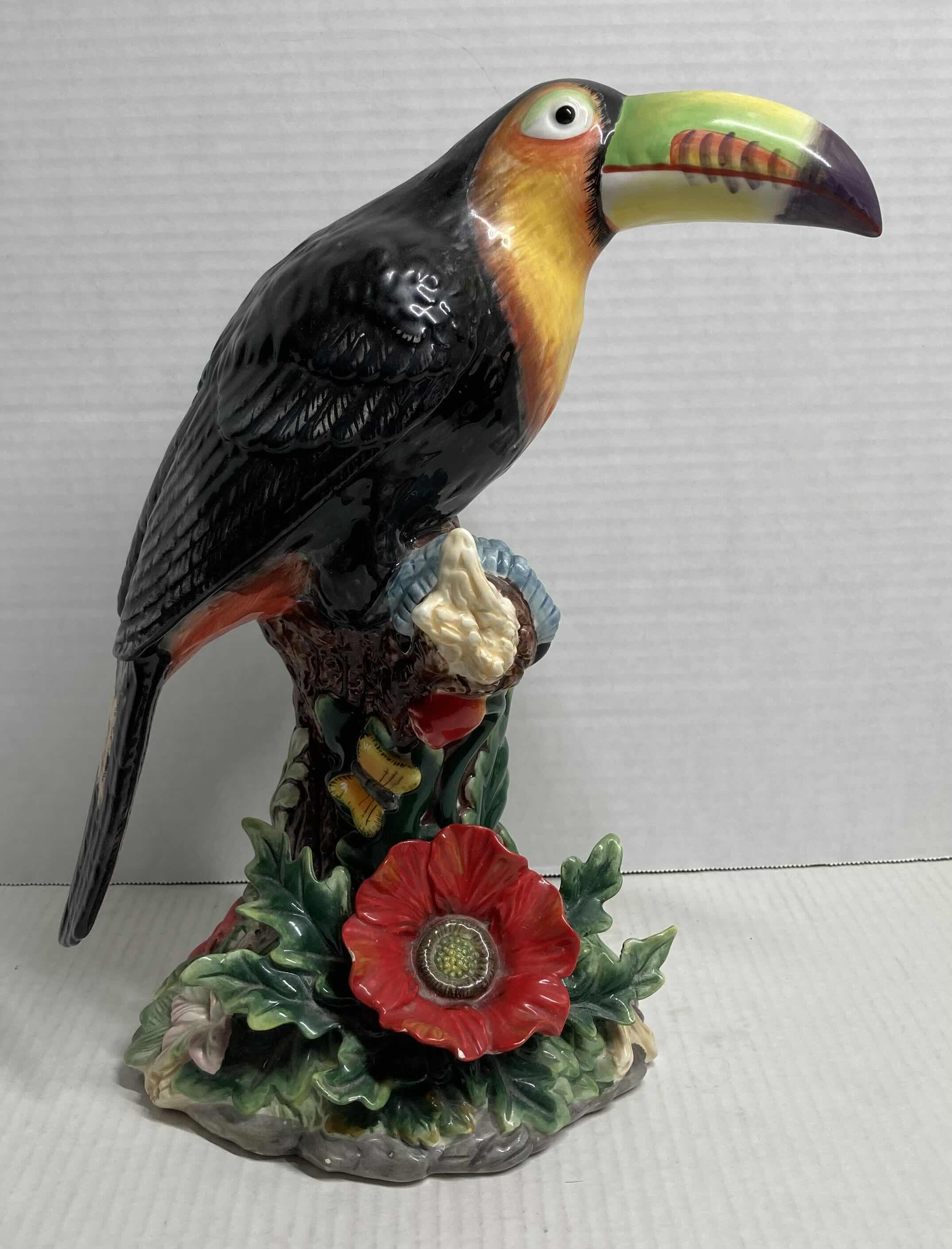 Photo 1 of TROPICAL TOUCAN BIRD CERAMIC FIGURINE H14”