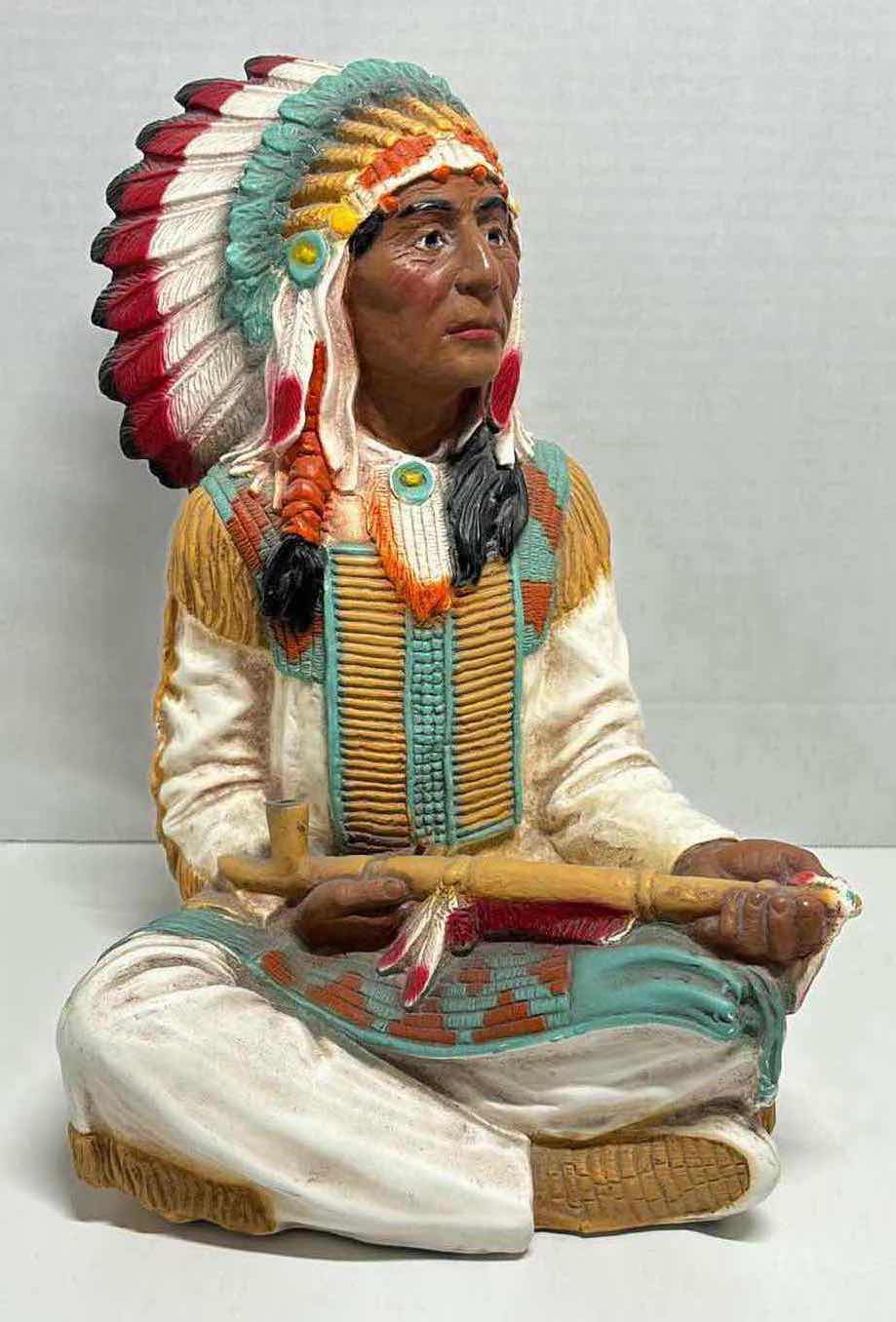 Photo 1 of VINTAGE 1980 UNIVERSAL STATUARY #691 CHALWARE INDIAN CHIEF W PEACE PIPE 13” RESIN STATUE