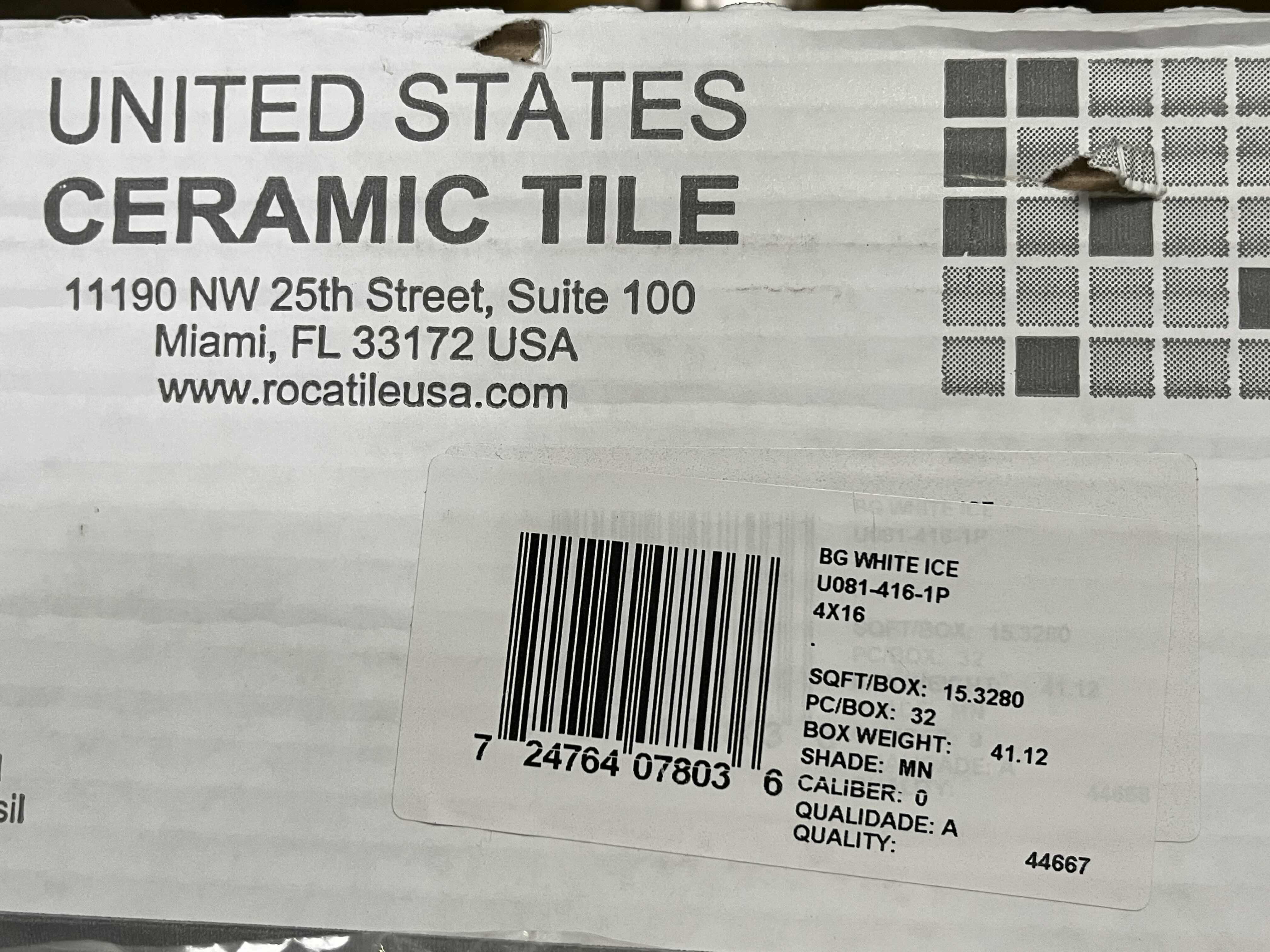 Photo 3 of ROCA TILE BIG WHITE ICE FINISH CERAMIC WALL TILE 4” X 16” (15.3280SQFT PER CASE/17CASES APPROX. 260.576SQFT TOTAL) READ NOTES