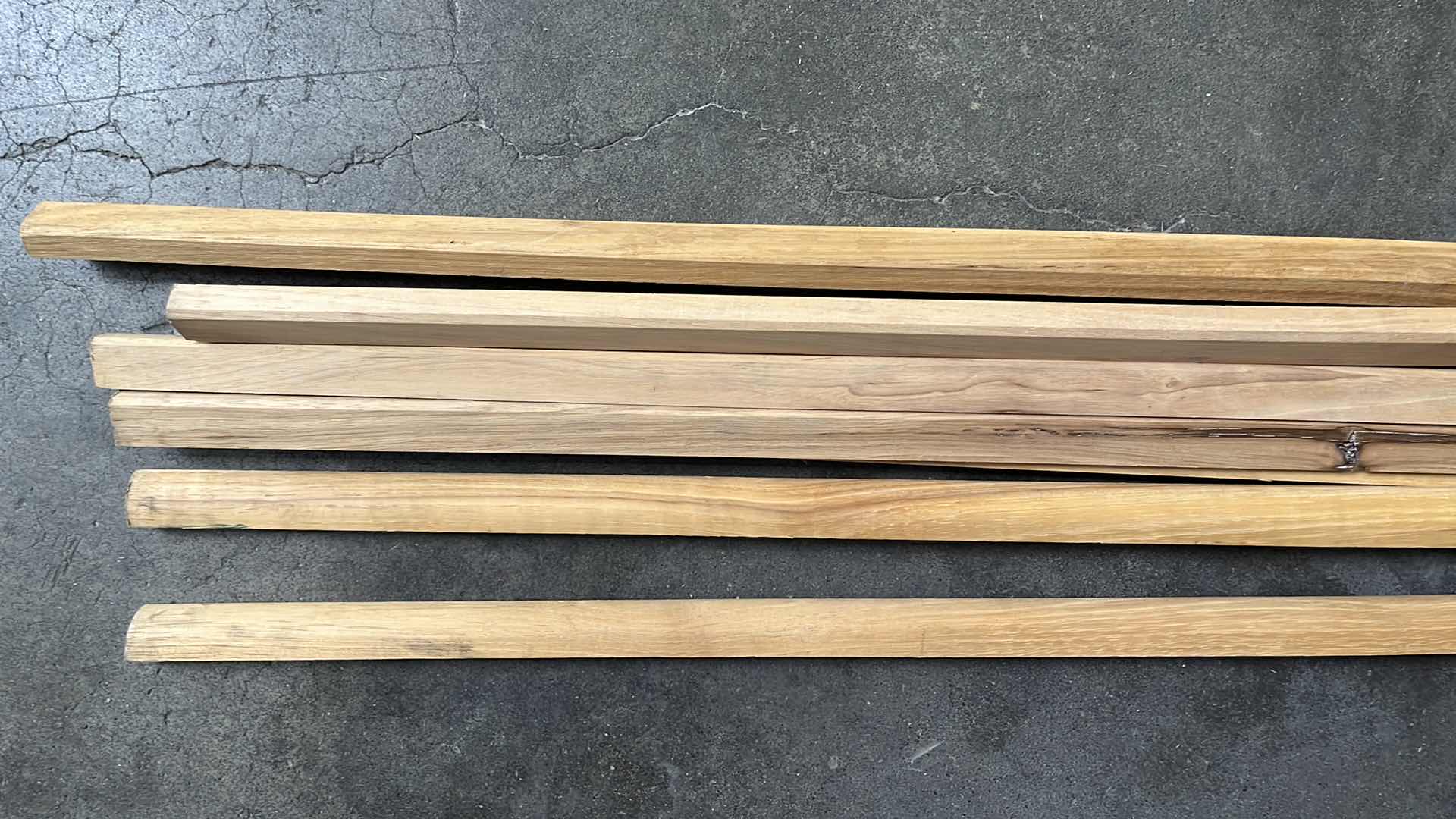 Photo 3 of NATURAL HARDWOOD QUARTER ROUND MOLDING (10PCS) APPROX. 13’-14’