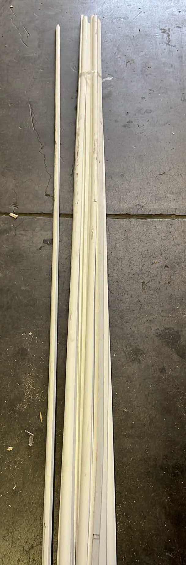 Photo 6 of WHITE WOOD FINISH QUARTER ROUND MOLDING (15PCS) APPROX. 15’-16’