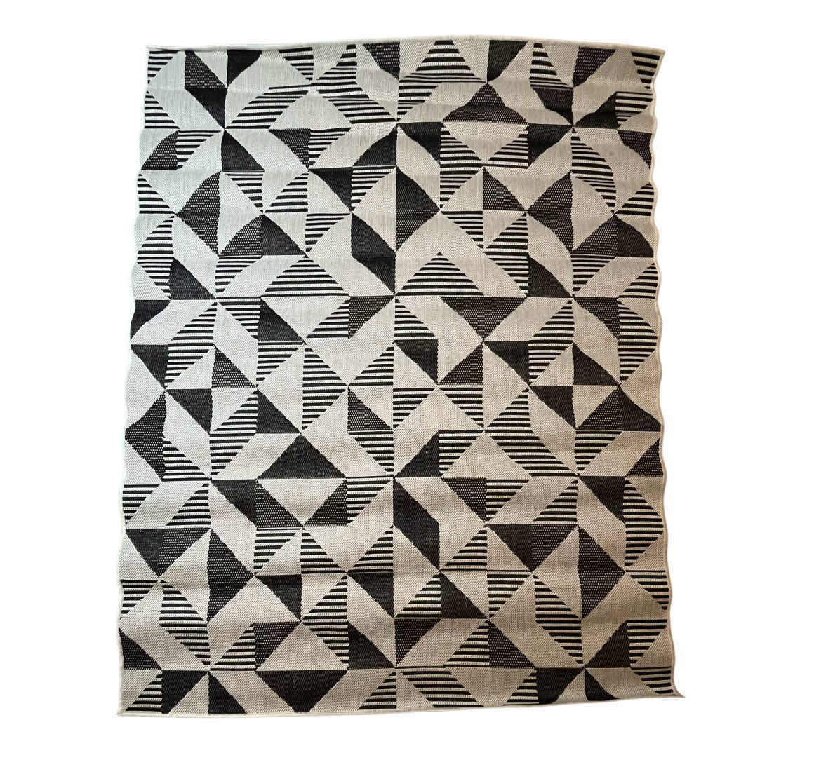 Photo 1 of REAL LIVING ROME COLLECTION BLACK & GREY GEOMETRIC PATTERN AREA RUG 5.3’ X 6.8’