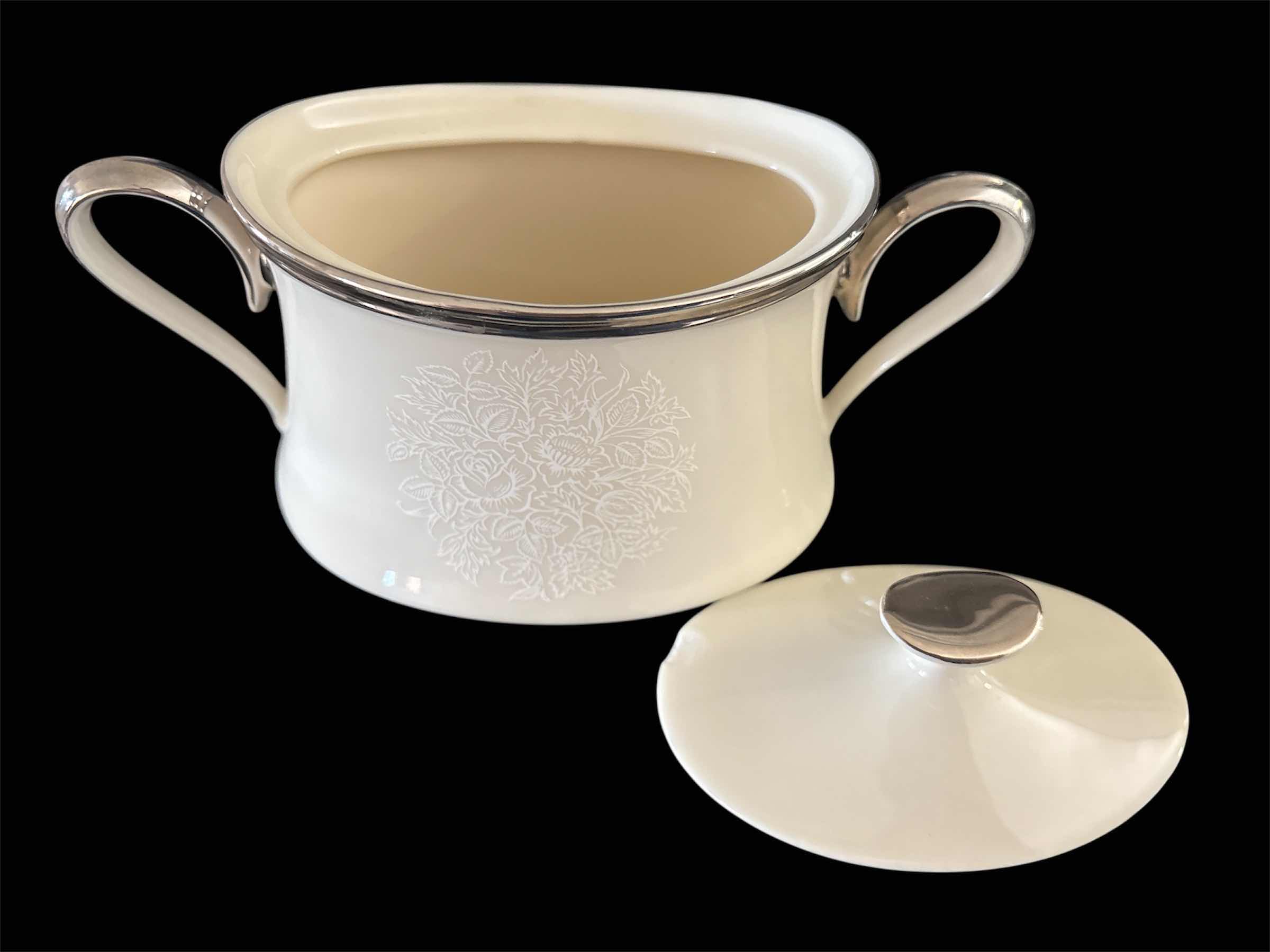 Photo 1 of MOONSPUN BY LENOX SUGAR BOWL & LID 4.25” X 4.25”