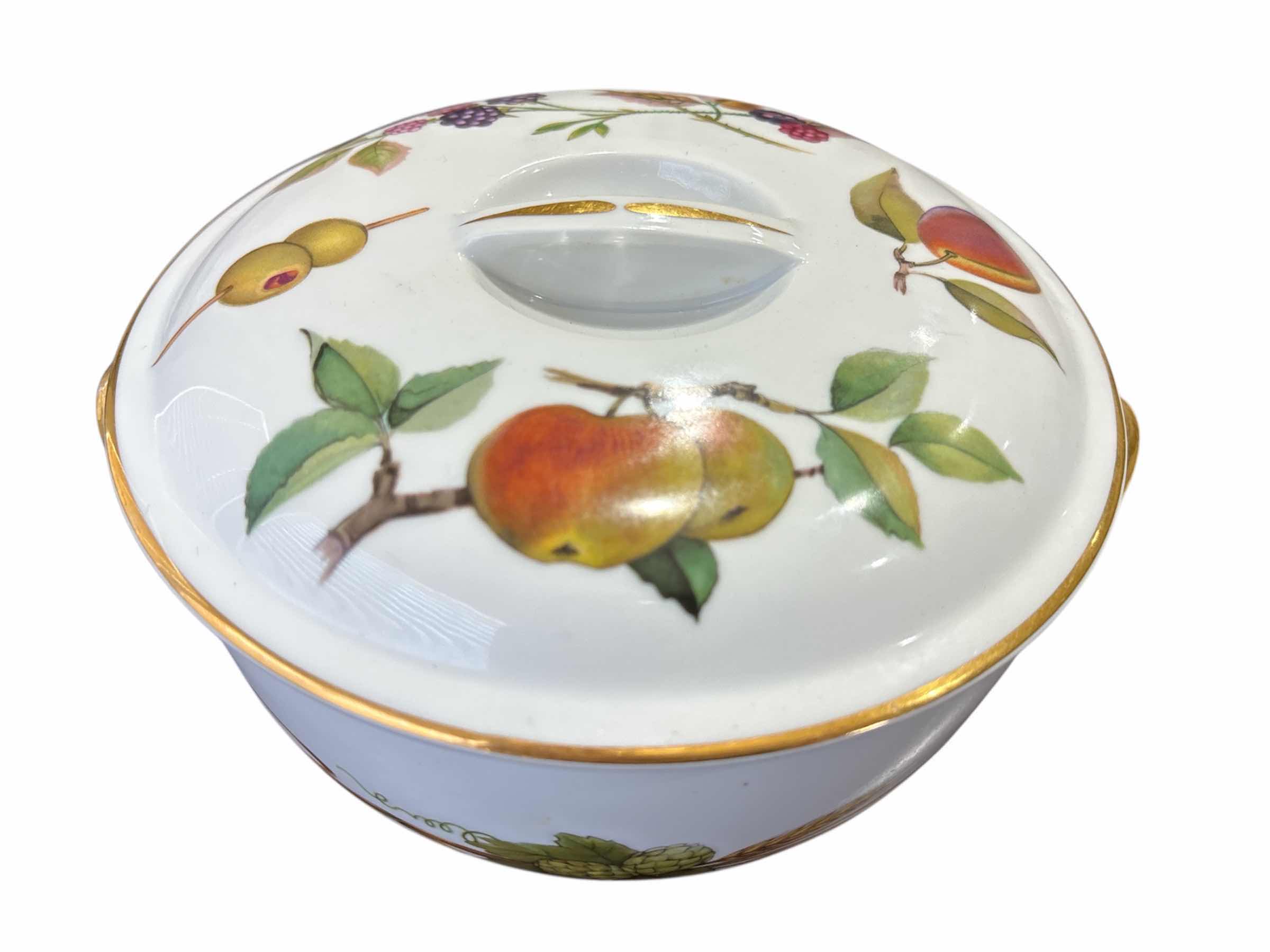 Photo 1 of ROYAL WORCESTER EVESHAM GOLD PORCELAIN 7” ROUND ENTREE DISH W HANDLES & FLAT LID